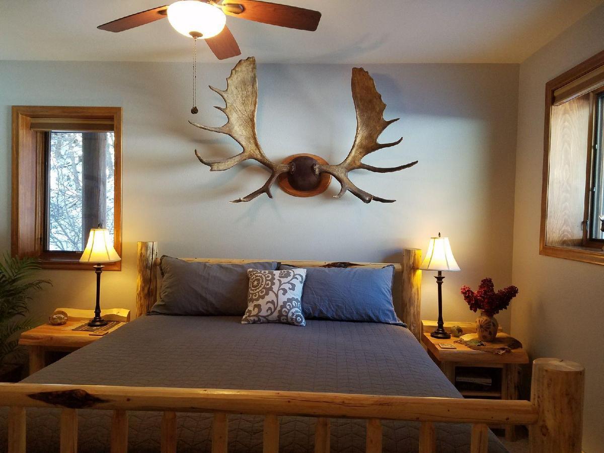 Two Bears Inn Bed & Breakfast Red Lodge Εξωτερικό φωτογραφία
